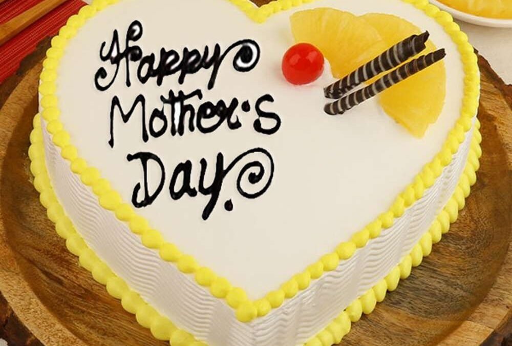 Pick from these delicious Mother’s Day special Sugar-Free Cakes online