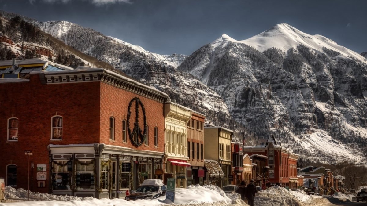 4 Reasons to Visit Colorado on Your Next Vacation