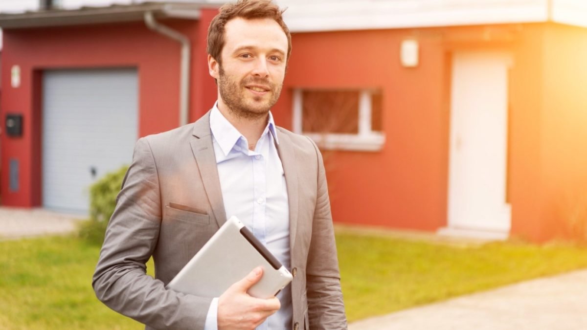 How to Find the Best Realtor to Help Sell Your Home