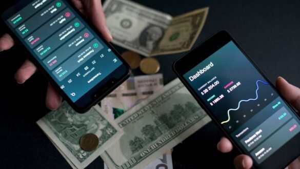 HOW TO CREATE A SUCCESSFUL FINTECH APP IN RECORD TIME